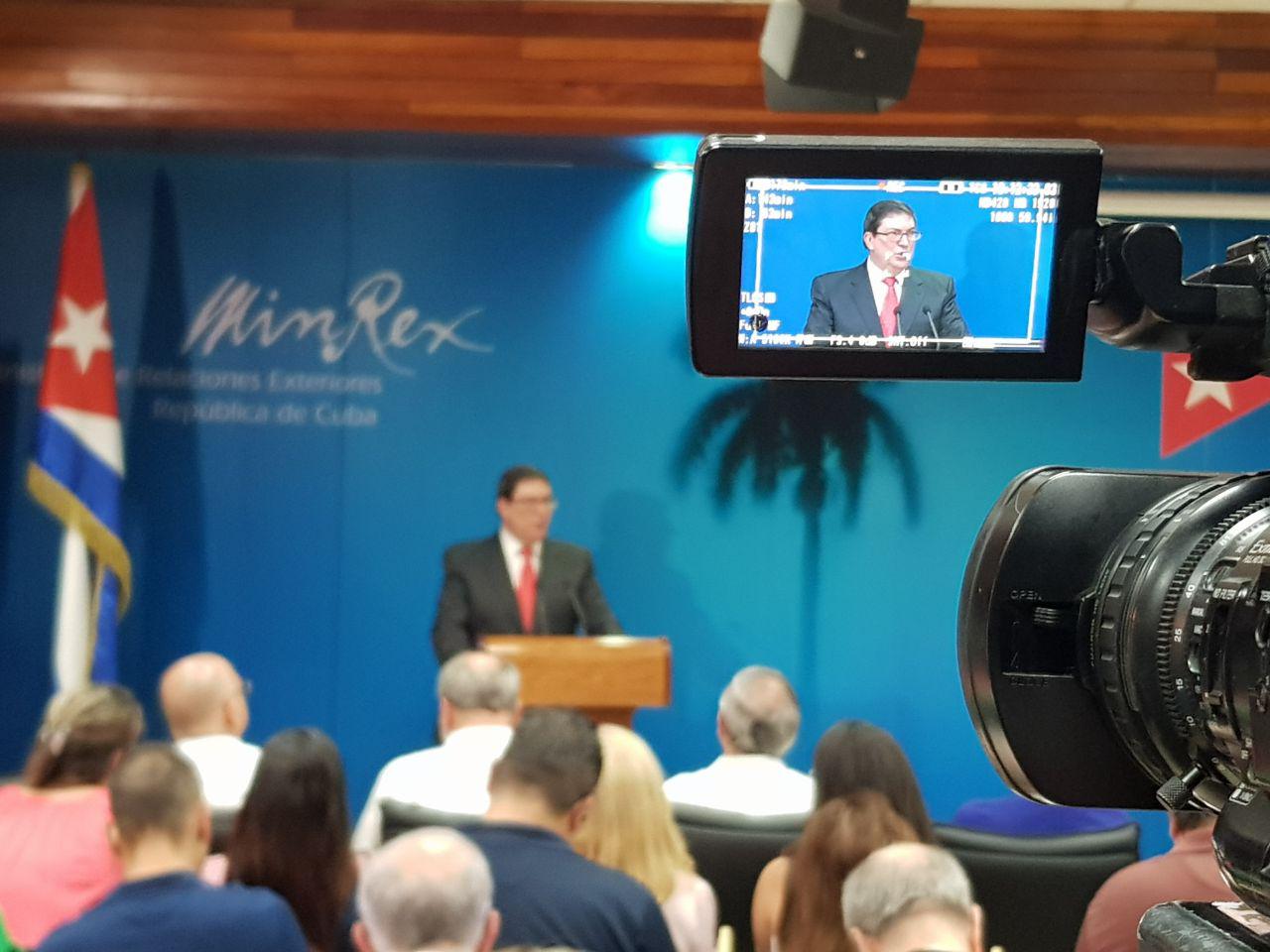 |#ConferenciaDePrensa @BrunoRguezP Foto: @CubaMINREX