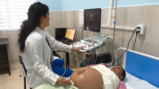 Analiza gobierno cubano resultados del Programa Materno Infantil (FOTO Y VIDEO)