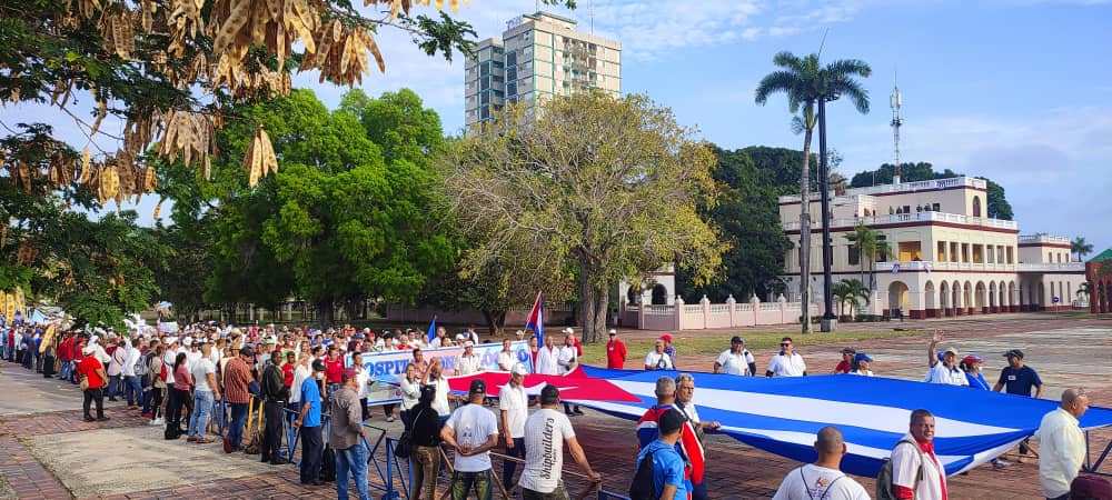 Primero de Mayo en la tierra del mayor (+ fotos )