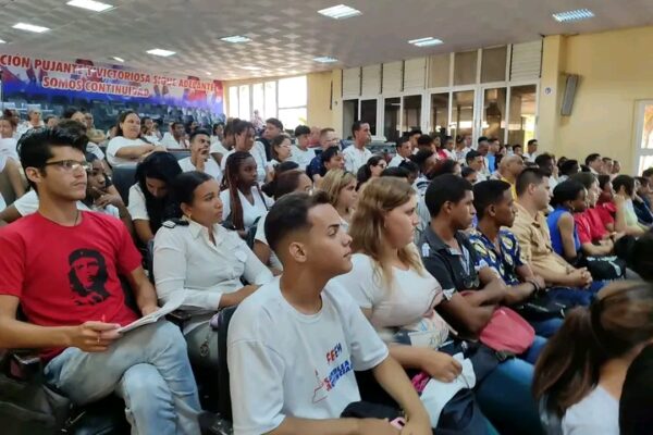 Regresar a la base para fortalecer a la UJC