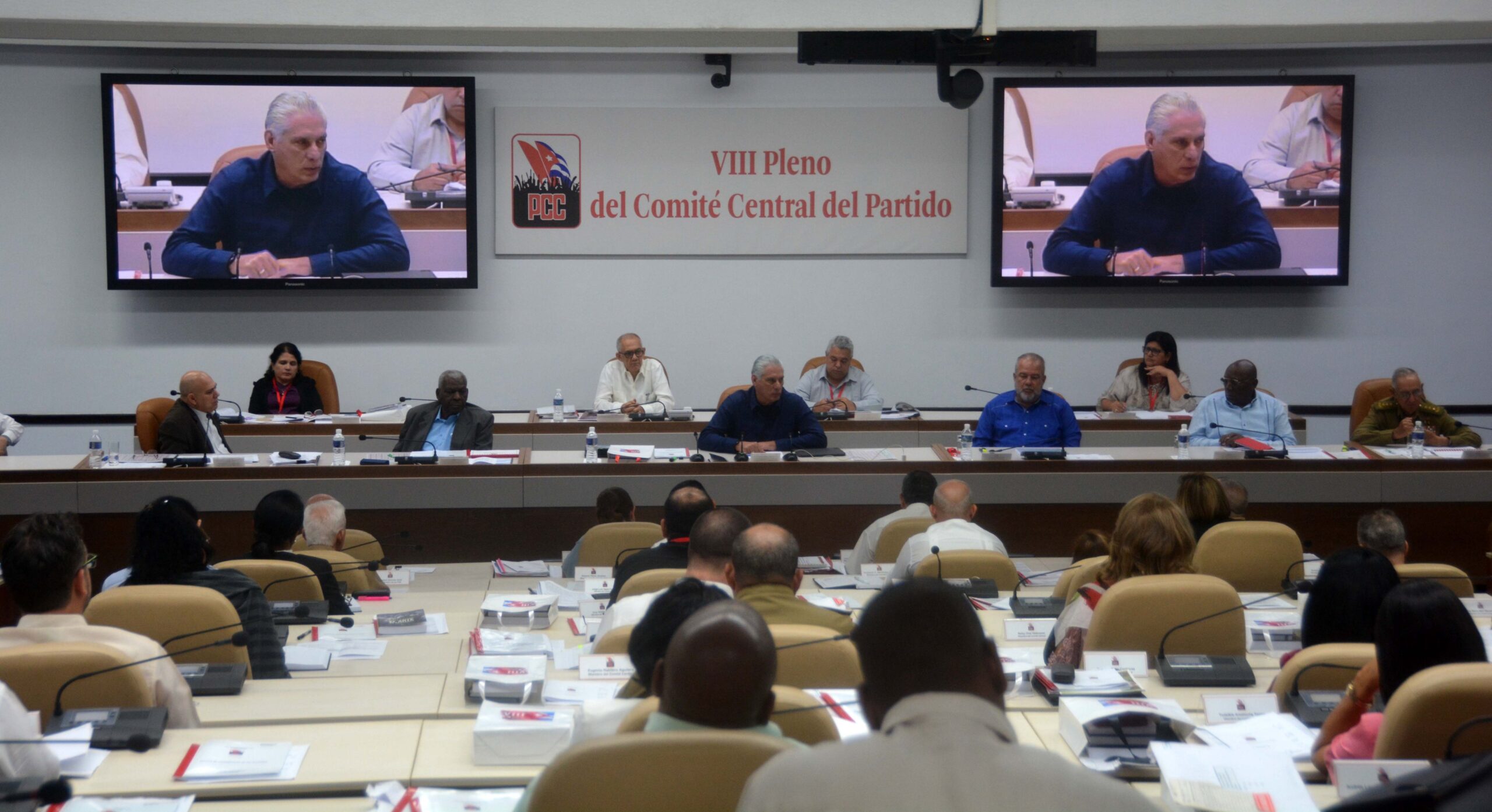 Rinde cuentas el Buró Político ante el VIII Pleno del CC PCC. Foto: @PartidoPCC