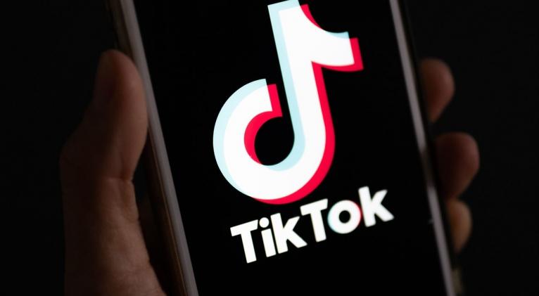 TikTok bloquea cuentas de Sputnik en medio de sanciones de EEUU