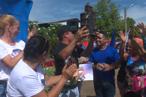 UBPC El Entroque, orgullo para los CDR