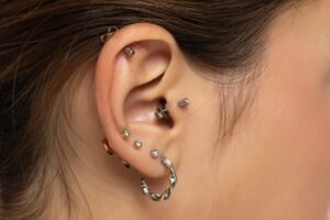 ¿Conoce a alguien con un piercing ?