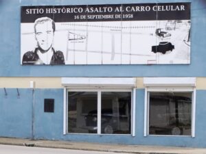 El asalto al carro celular: una epopeya con estirpe agramontina (+ Fotos )