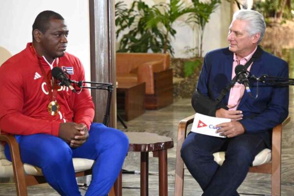 Díaz-Canel considera meritorio rendimiento de Cuba en París 2024