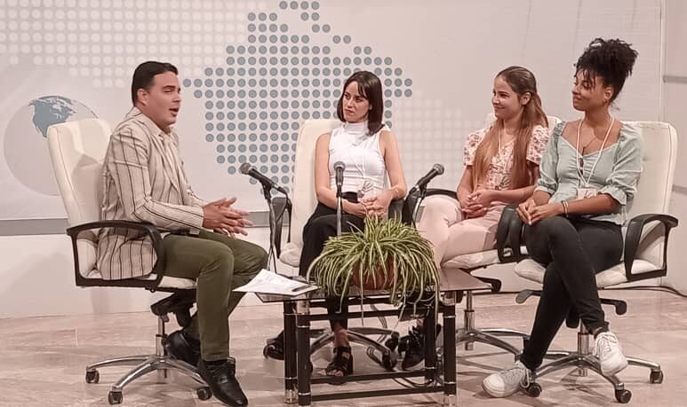 De Renacer a Festival Nacional de Teatro