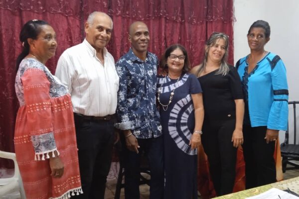 Presentan Tesis de Maestría en Educación Ciudadana personas en situación de discapacidad