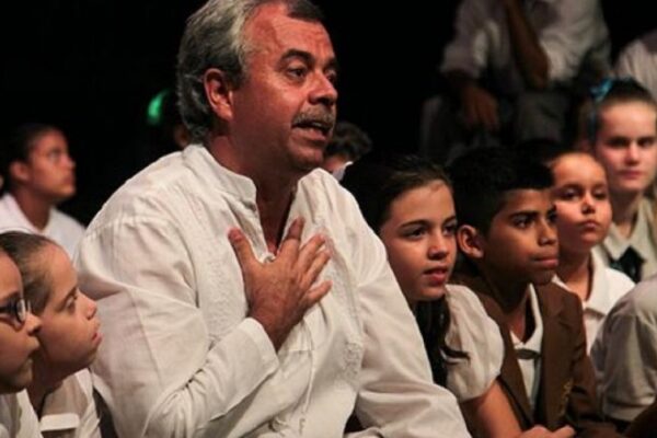 Premio Nacional de Cultura Comunitaria en Cuba para Carlos A. Cremata