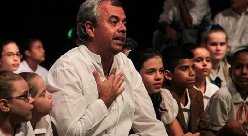 Premio Nacional de Cultura Comunitaria en Cuba para Carlos A. Cremata