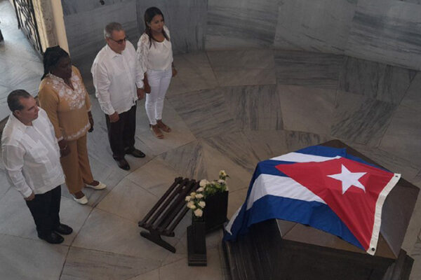 Para Fidel y Martí, el primer homenaje de enero