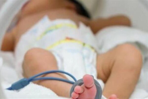 Decrece mortalidad infantil en Cuba pese a bloqueo, ciclones y sismos