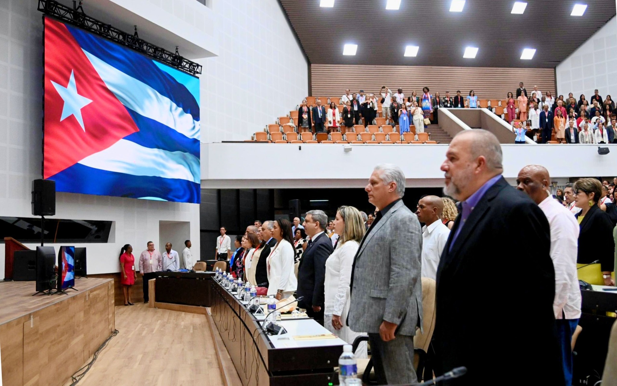 Asiste presidente de Cuba a inauguración de Congreso Pedagogía 2025