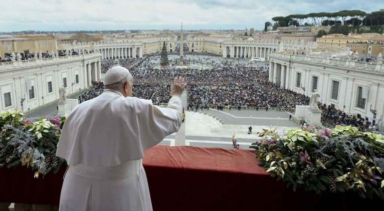 La hospitalización del papa Francisco, con «un cuadro clínico complejo», será prolongada