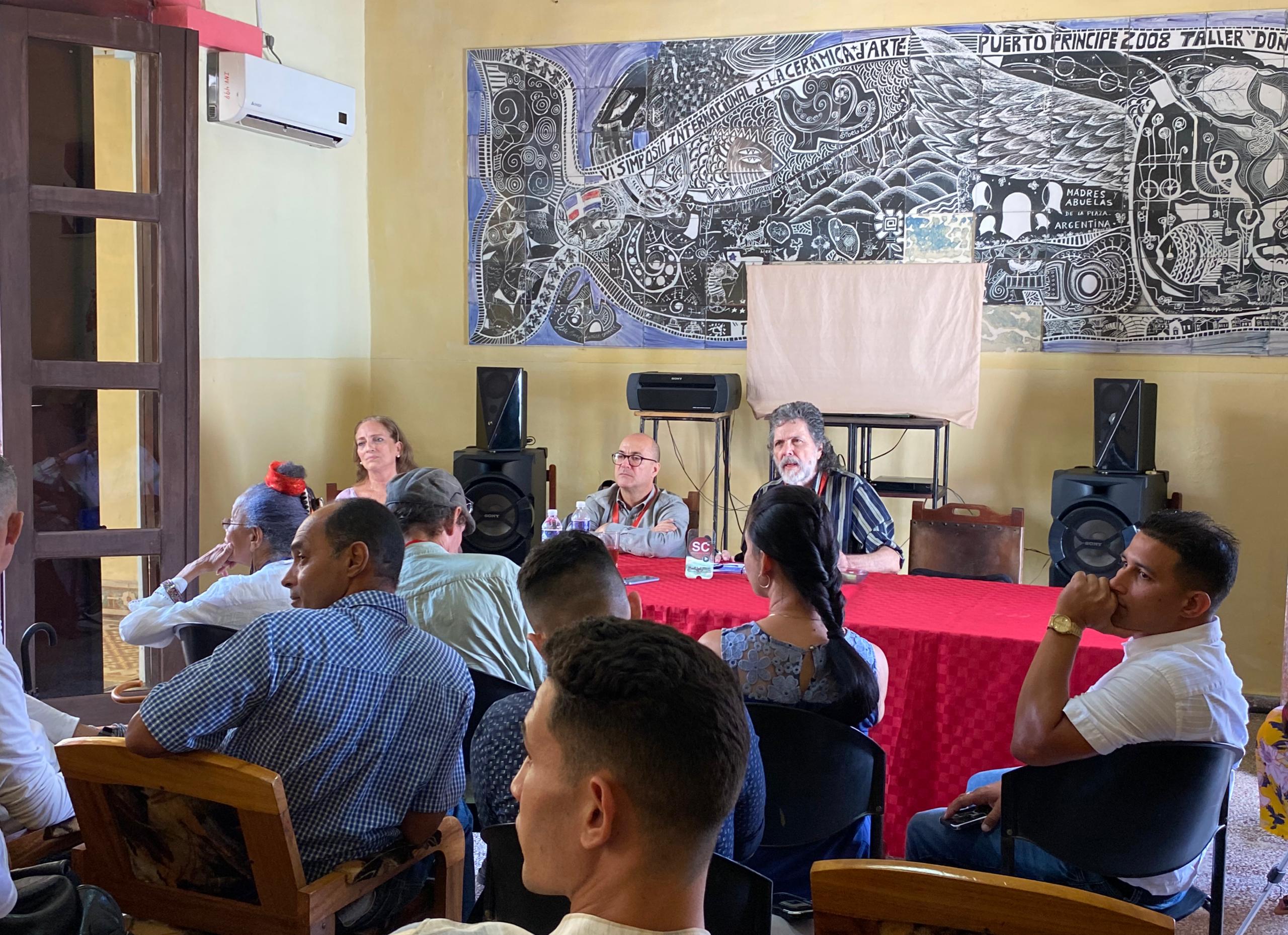 Debaten sobre desafíos de la cultura en Camagüey