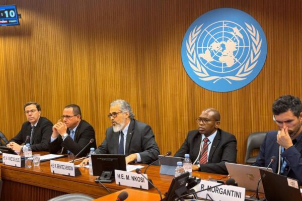Evento del Consejo de Derechos Humanos rinde tributo a la labor humanitaria de los cooperantes cubanos 🇨🇺 de la salud.