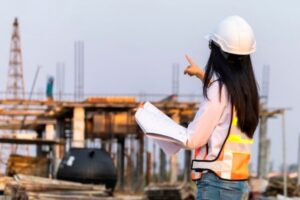 La fuerza femenina en la ingeniería: rompiendo barreras y creando caminos