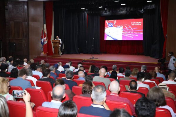 Comienza en Cuba Evento Internacional de Publicaciones Periódicas de Partidos y Movimientos Sociales de Izquierda