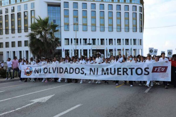 Cuba recuerda el fusilamiento de los ocho estudiantes de medicina