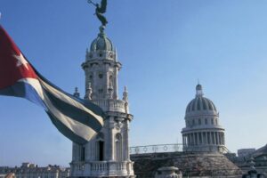 Trump sobre Cuba: «No creo que se pueda ejercer mucha más presión, salvo entrar y destrozar el lugar»