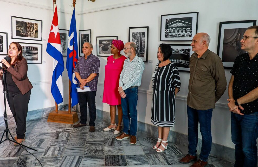 Entrega la UPEC Distinción Félix Elmusa