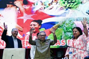 Raúl envía mensaje de felicitación a las mujeres cubanas este 8 de marzo