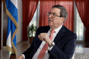 Denunció Canciller impacto genocida del bloqueo en entrevista