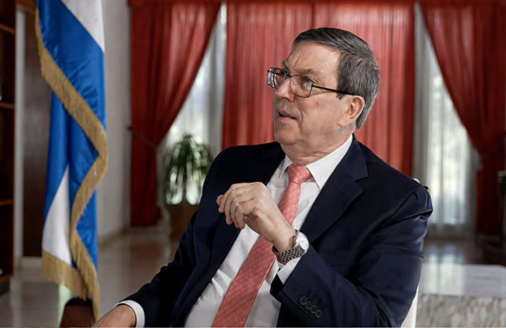 Denunció Canciller impacto genocida del bloqueo en entrevista
