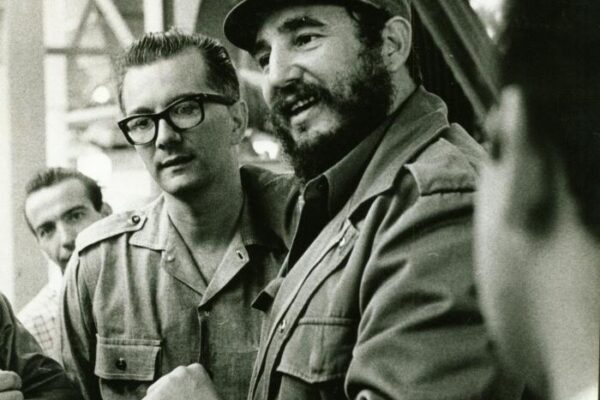 Hart diseñó una convocatoria tan generosa e inclusiva como la que Fidel había dejado en sus Palabras a los intelectuales. Foto: Roberto Salas