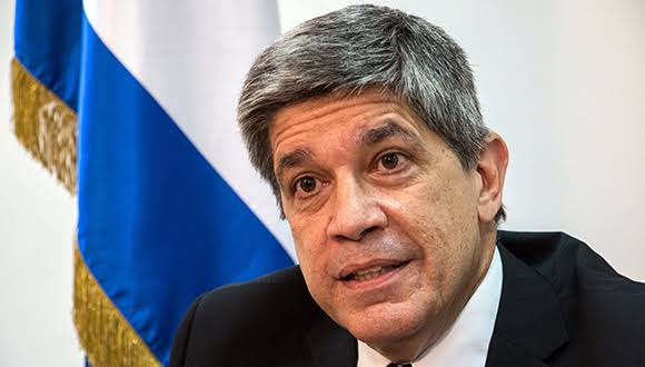 Fernández de Cossío denuncia acciones genocidas de EE.UU. contra el pueblo cubano